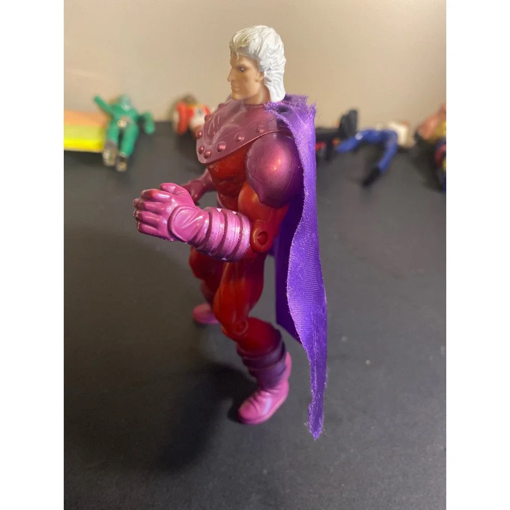 Vintage Toy Biz Marvel X-Men Magneto Action Figure Purple Cape 1990s No Helmet